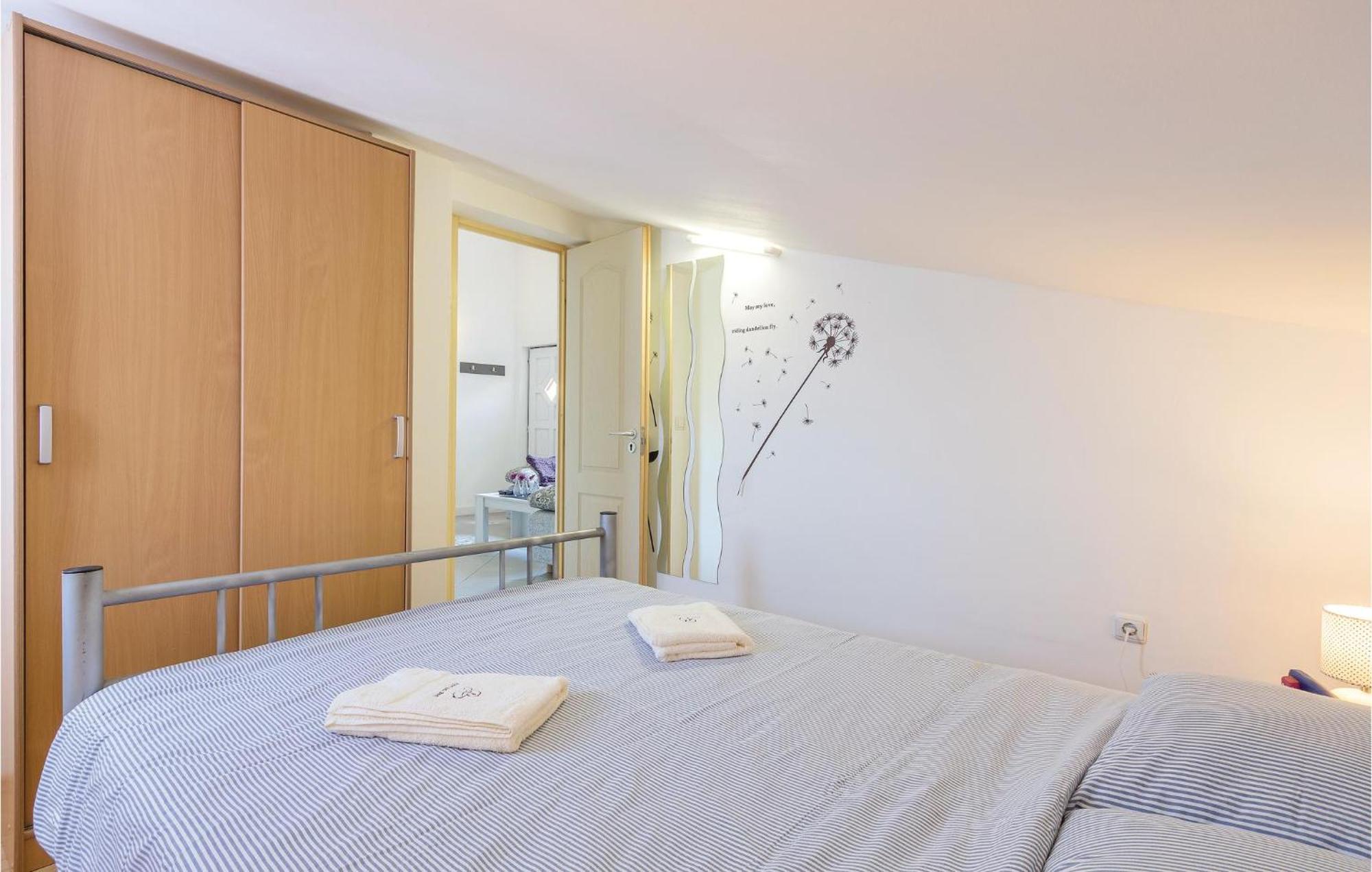 Amazing Apartment In Medulin With Wifi Eksteriør billede